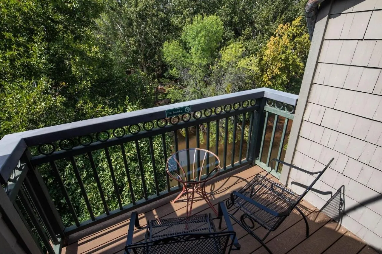 Above Oak Creek 3* Sedona