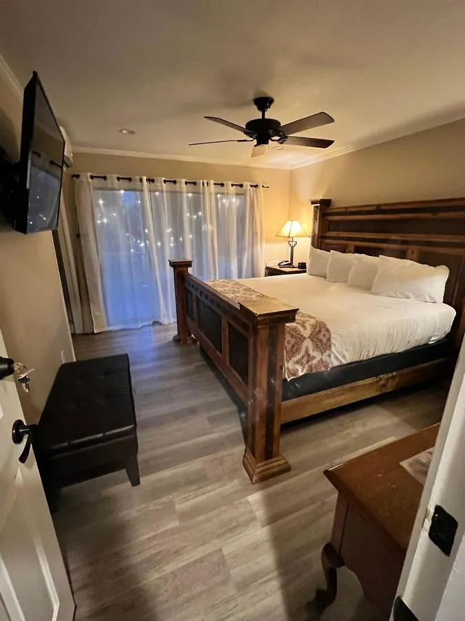 Lantern Light - Romantic Getaway (adults Only) Sedona