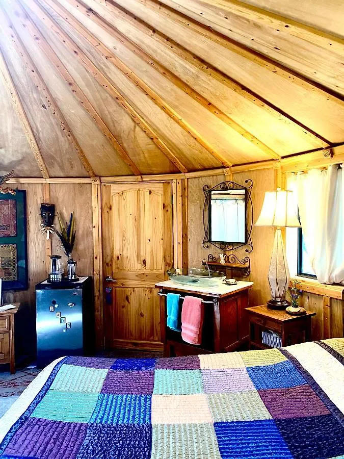 Peace Place Yurt Gæstehus *