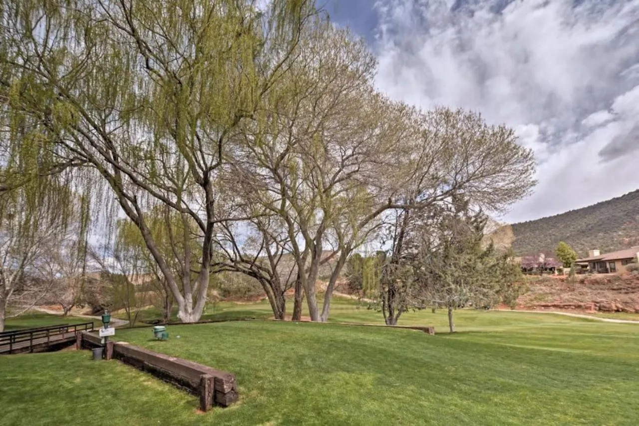 Airbnb - Golf, Pool And Hot Tub By Bell Rock-views * Sedona