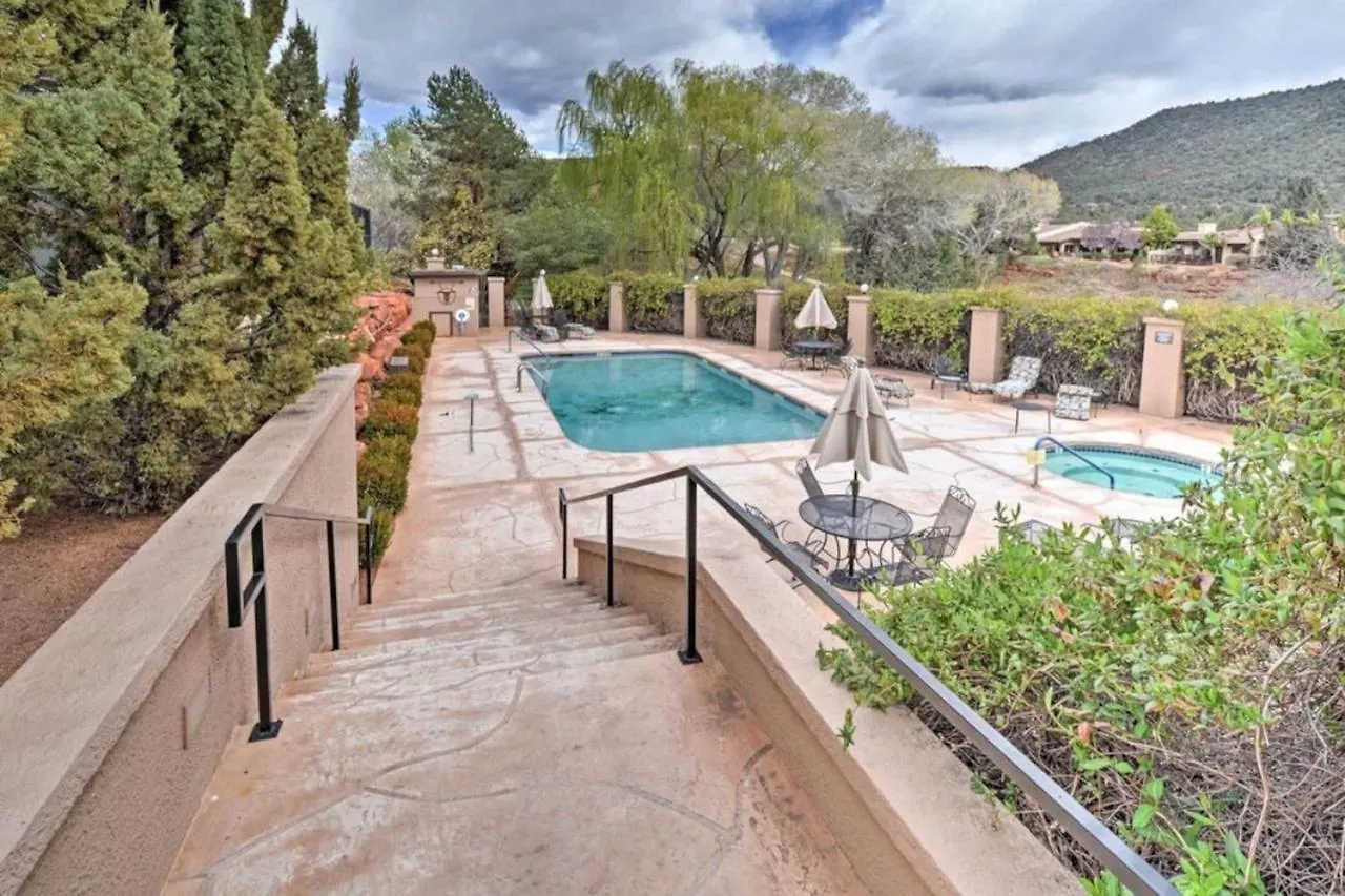 Airbnb - Golf, Pool And Hot Tub By Bell Rock-views