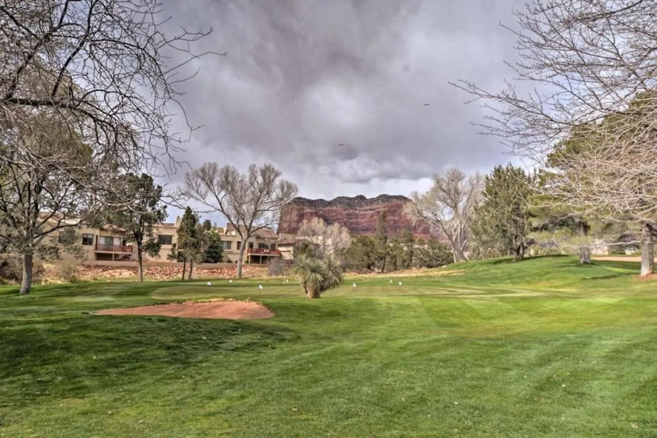 Airbnb - Golf, Pool And Hot Tub By Bell Rock-views Holiday home *
