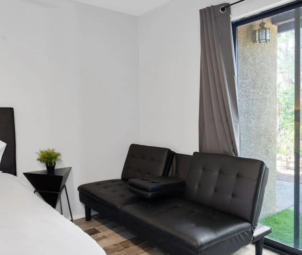 Airbnb - Golf, Pool And Hot Tub By Bell Rock-views *