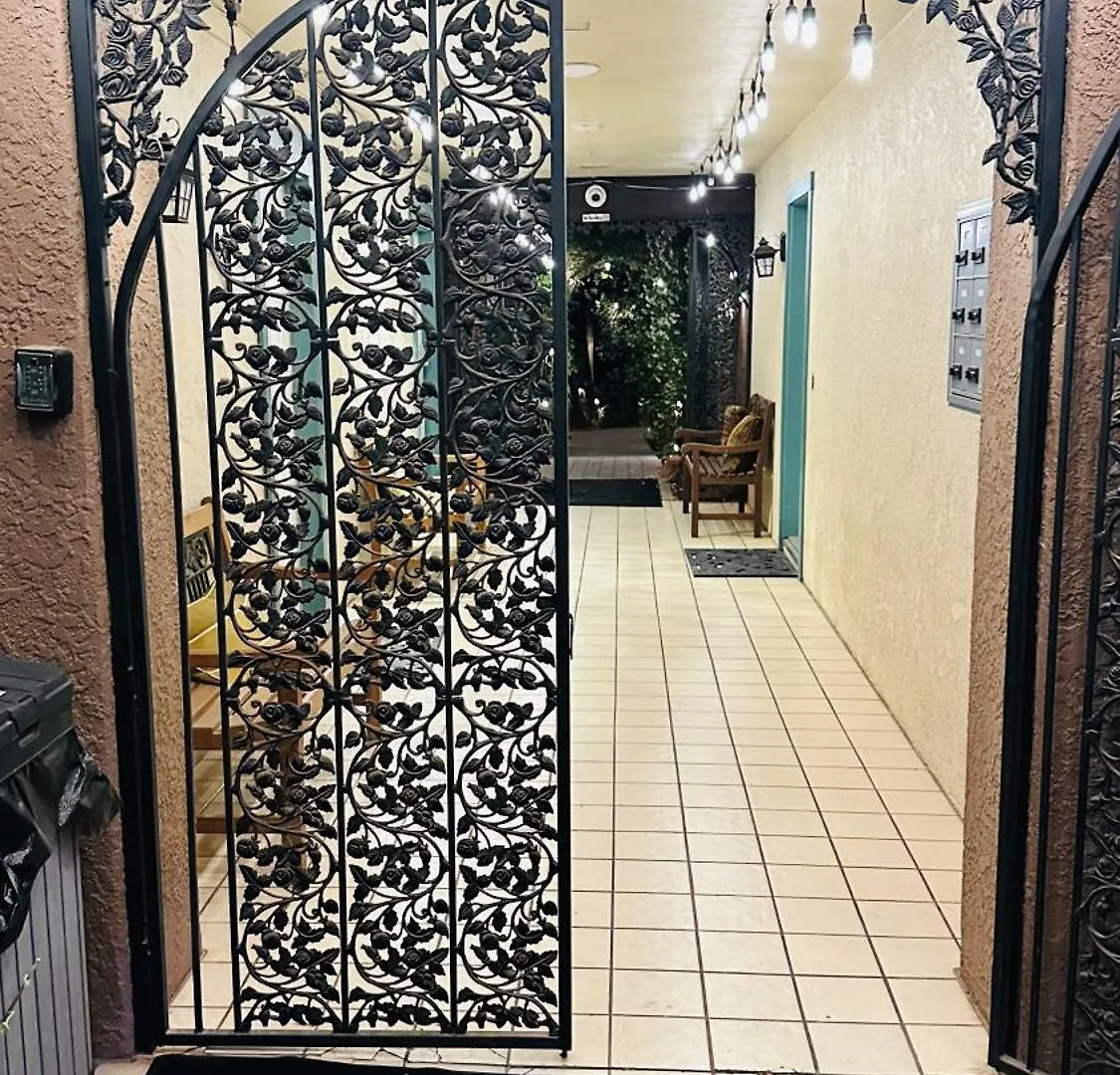 Mini-hôtel Lantern Light - Romantic Getaway (adults Only) 3*
