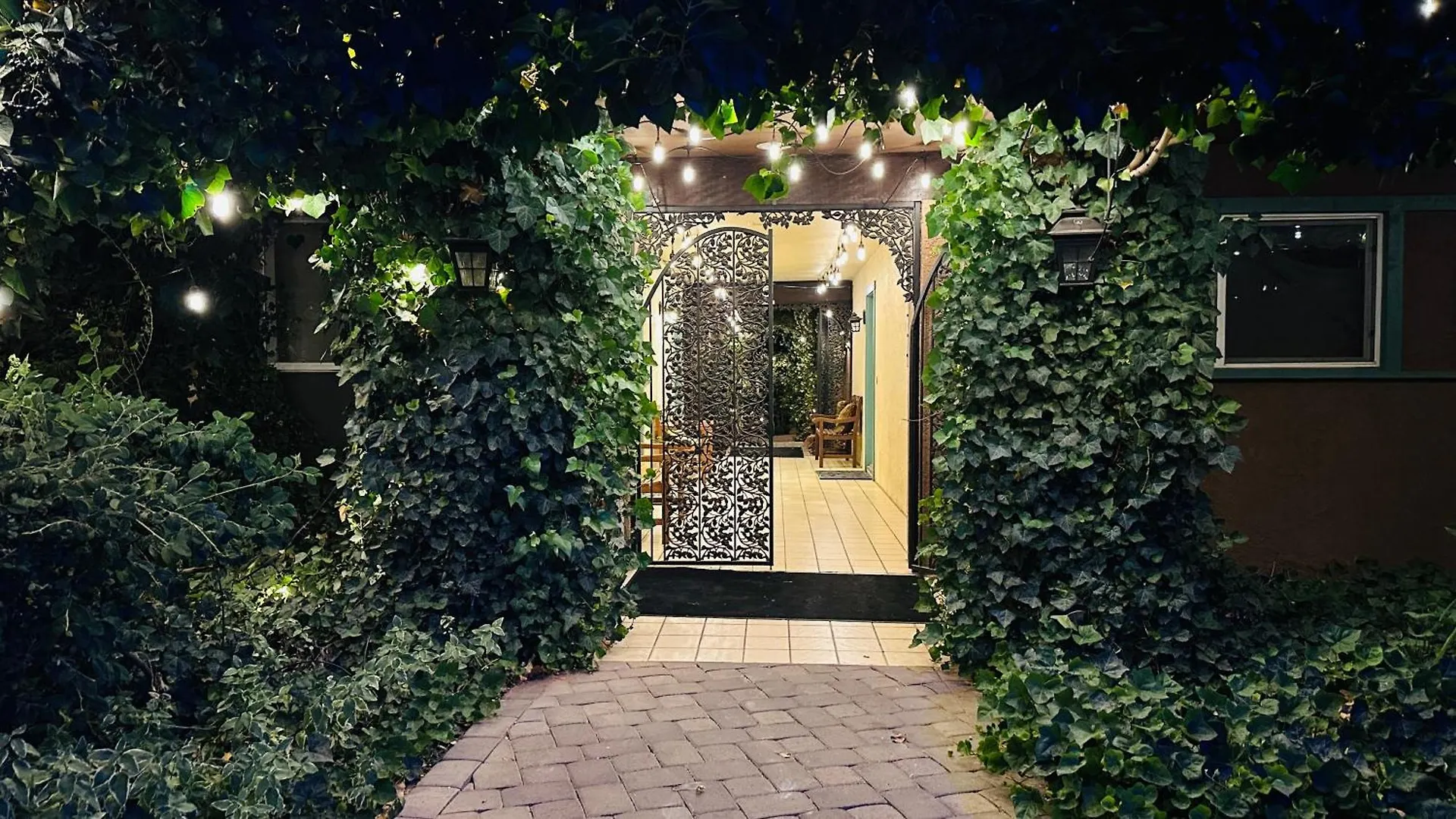 Lantern Light - Romantic Getaway (adults Only) Sedona