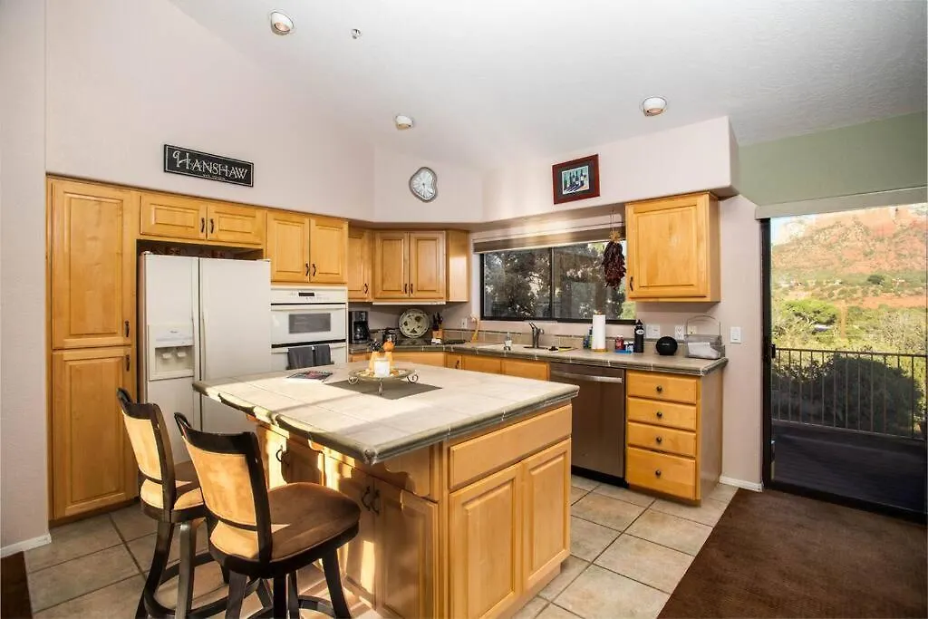 Holiday home 180º Red Rock Views, Location, 4 Bed 3 Bath Sedona