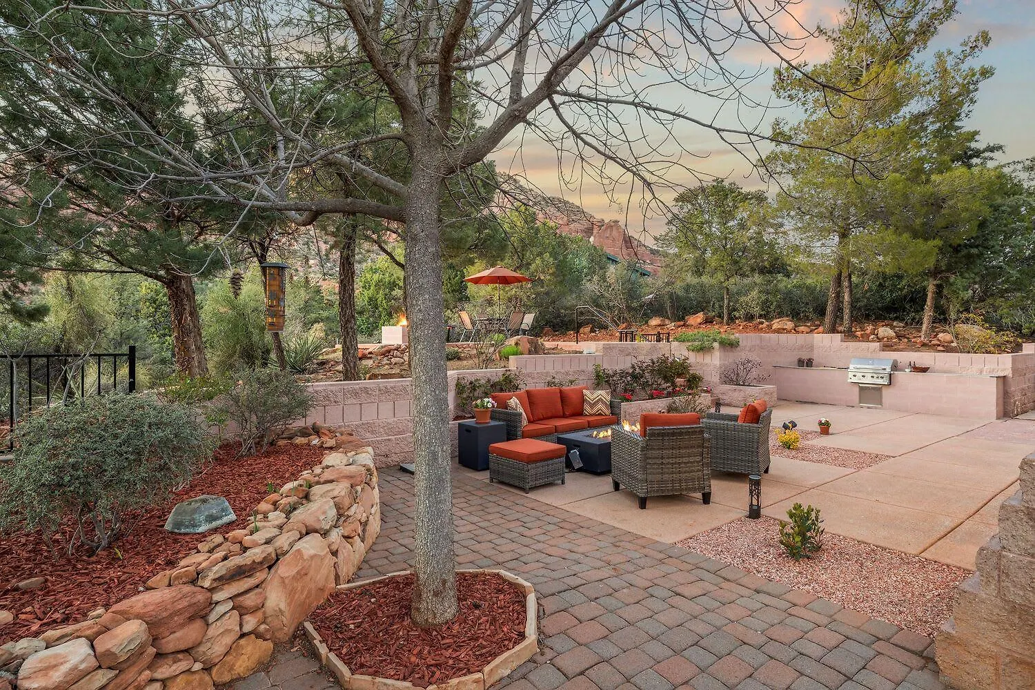 Casa Ventana - Epic Red Rock Views Firepits &