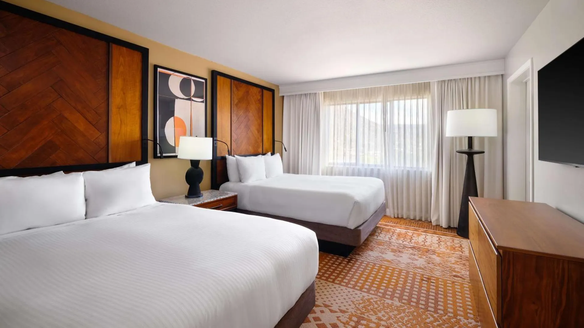 Hilton At Bell Rock 4*
