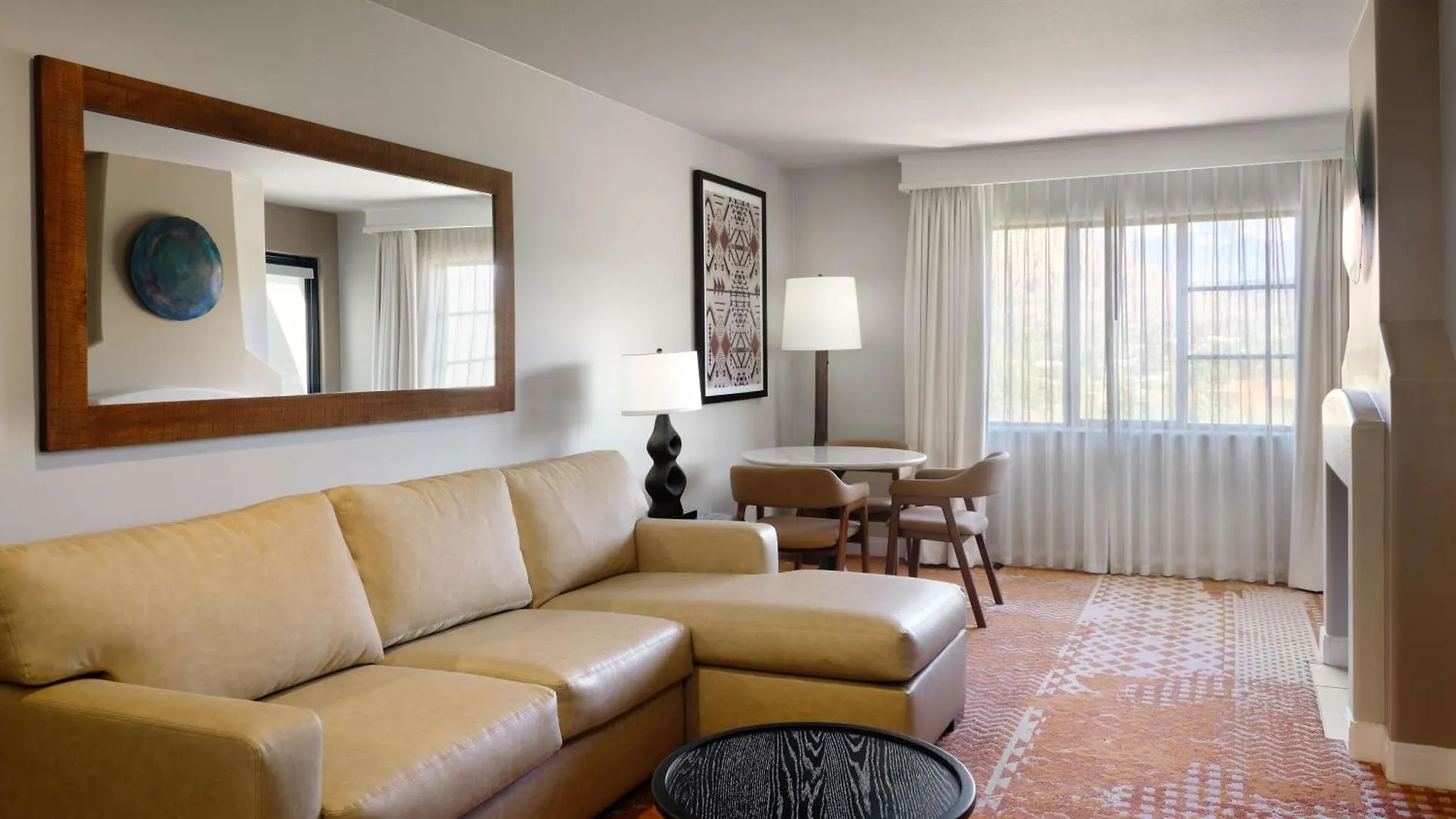 Hilton At Bell Rock 4*