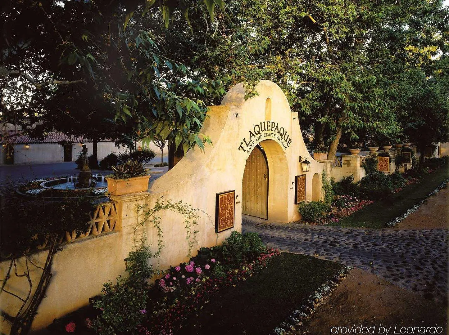 Hampton Sedona