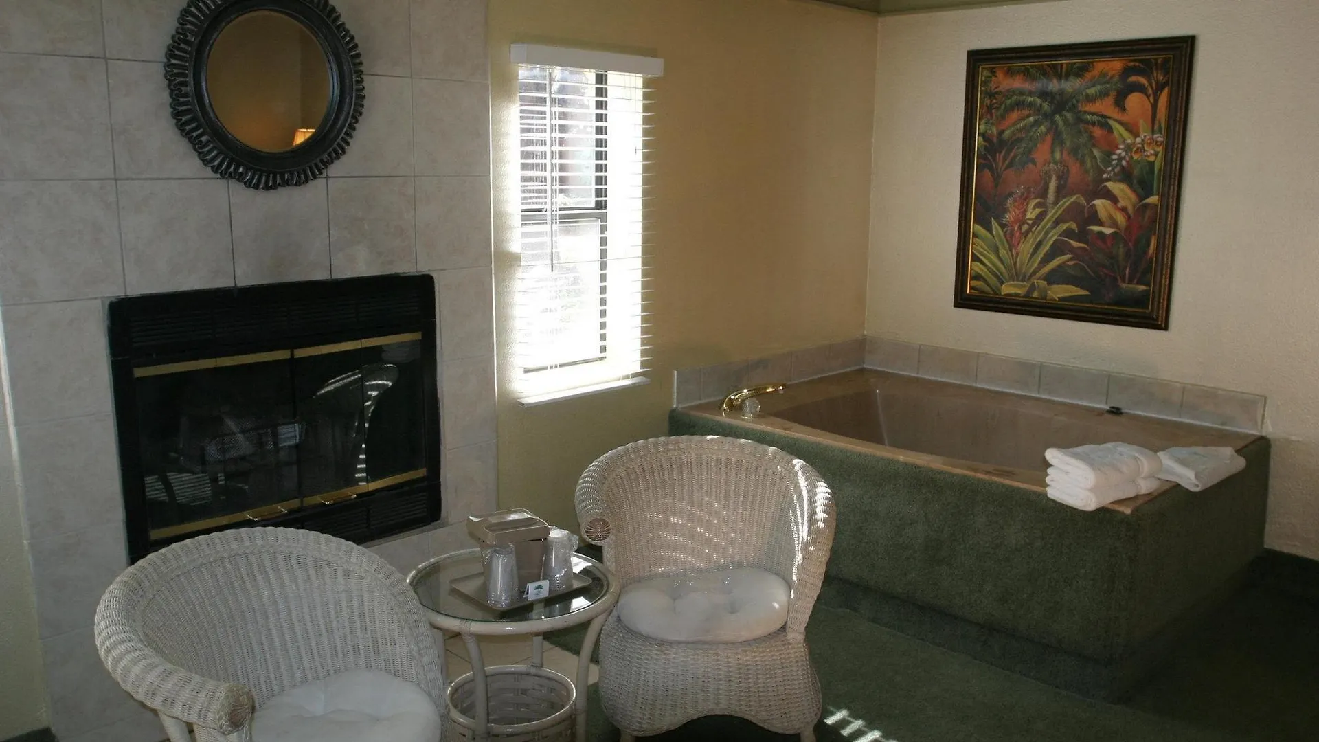 Oak Creek Terrace Lodge *