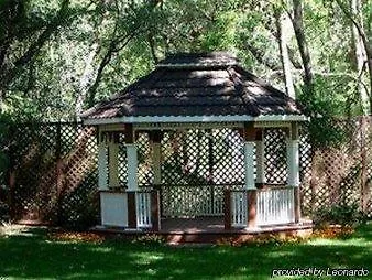 Oak Creek Terrace *