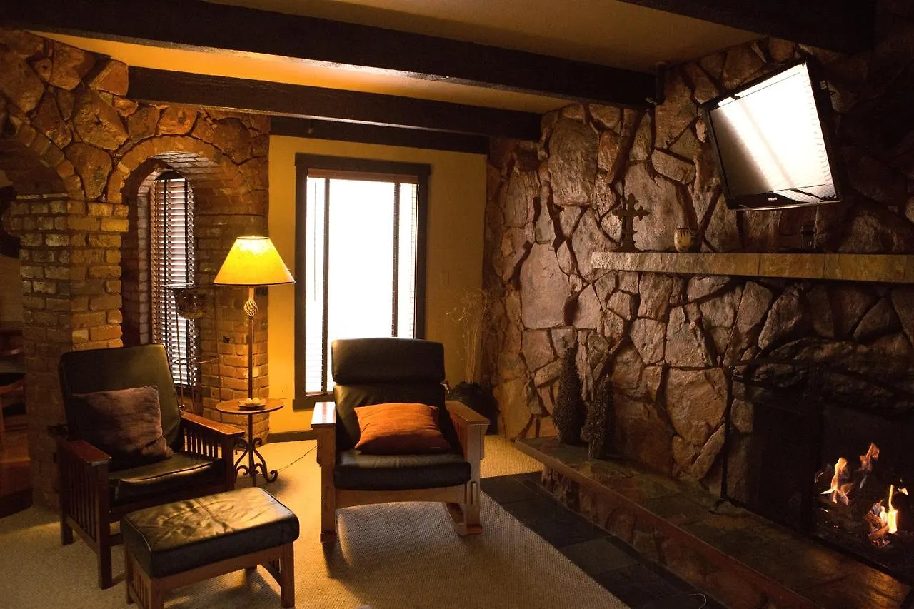 Bed & Breakfast At 3*
