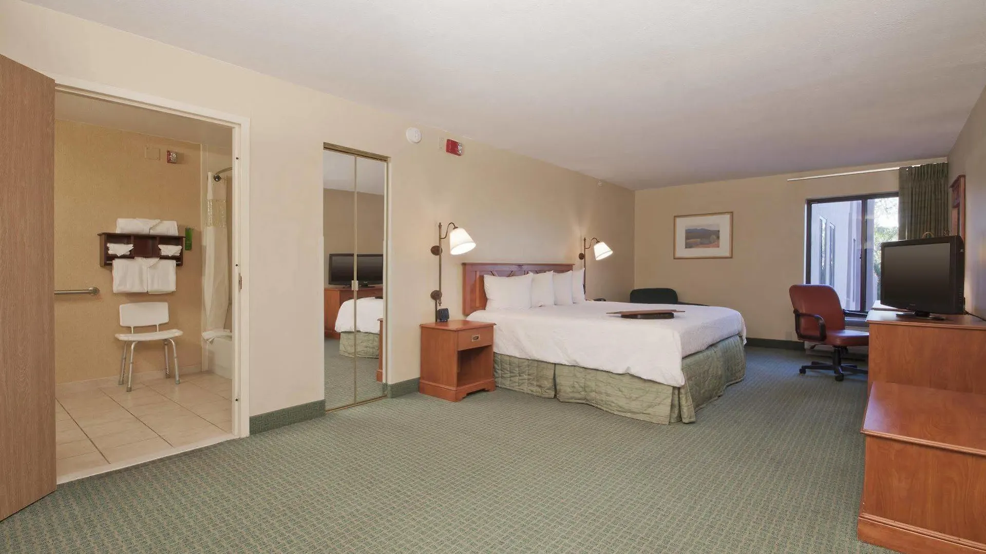 Hotel Hampton