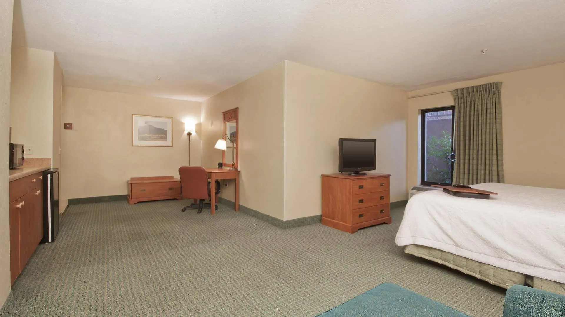 Hotel Hampton