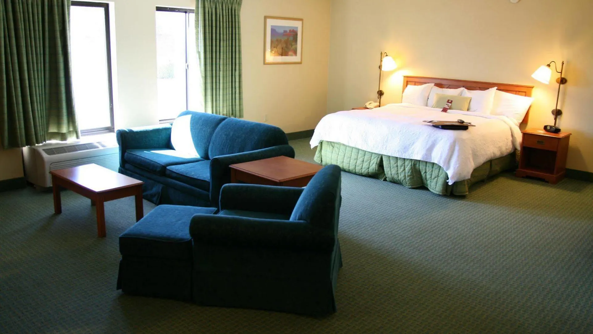 Hampton Sedona