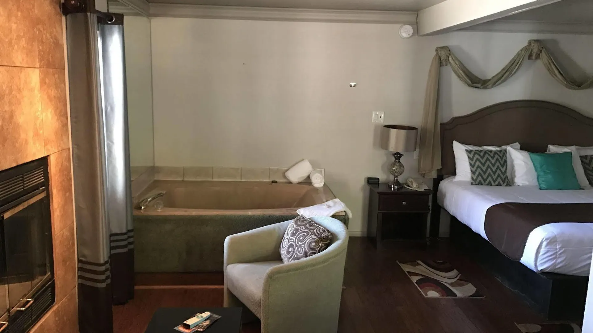 Oak Creek Terrace Lodge