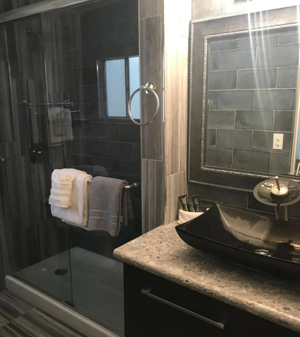 Oak Creek Terrace Lodge