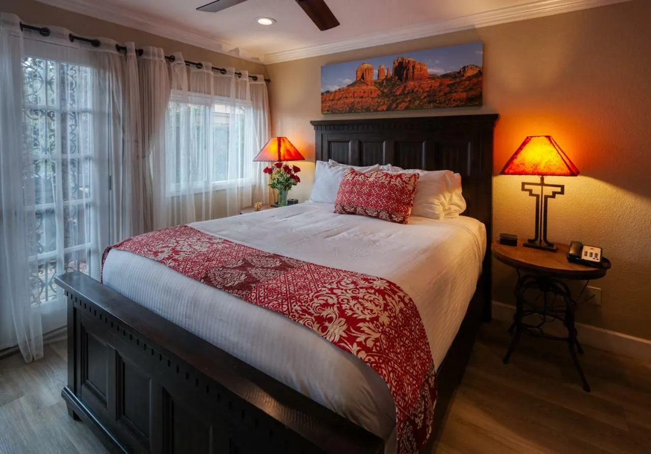 Lantern Light - Romantic Getaway (adults Only) 3* Sedona