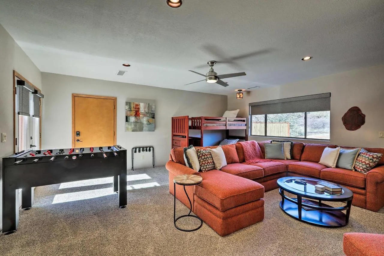 Secluded Escape With Patio And Red Rock Views! Holiday home Sedona