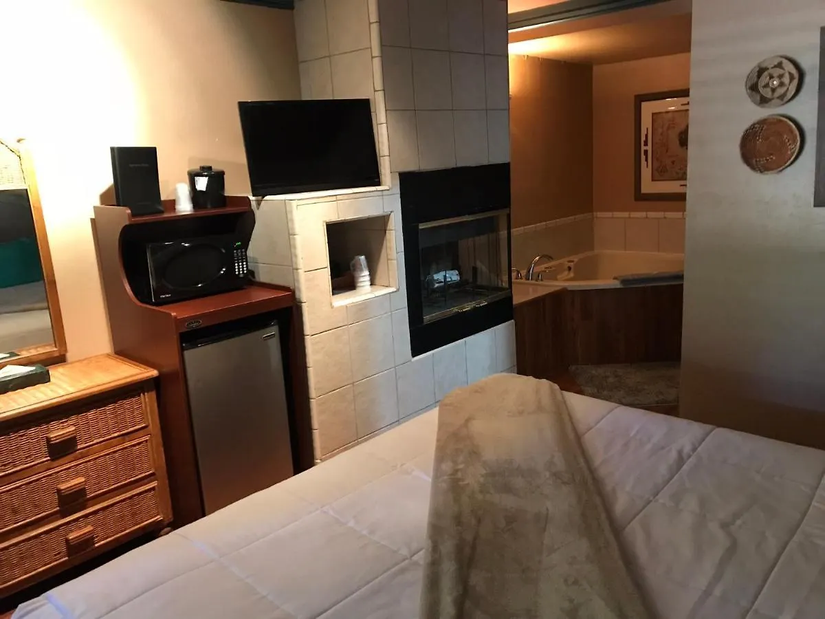Lodge Oak Creek Terrace *