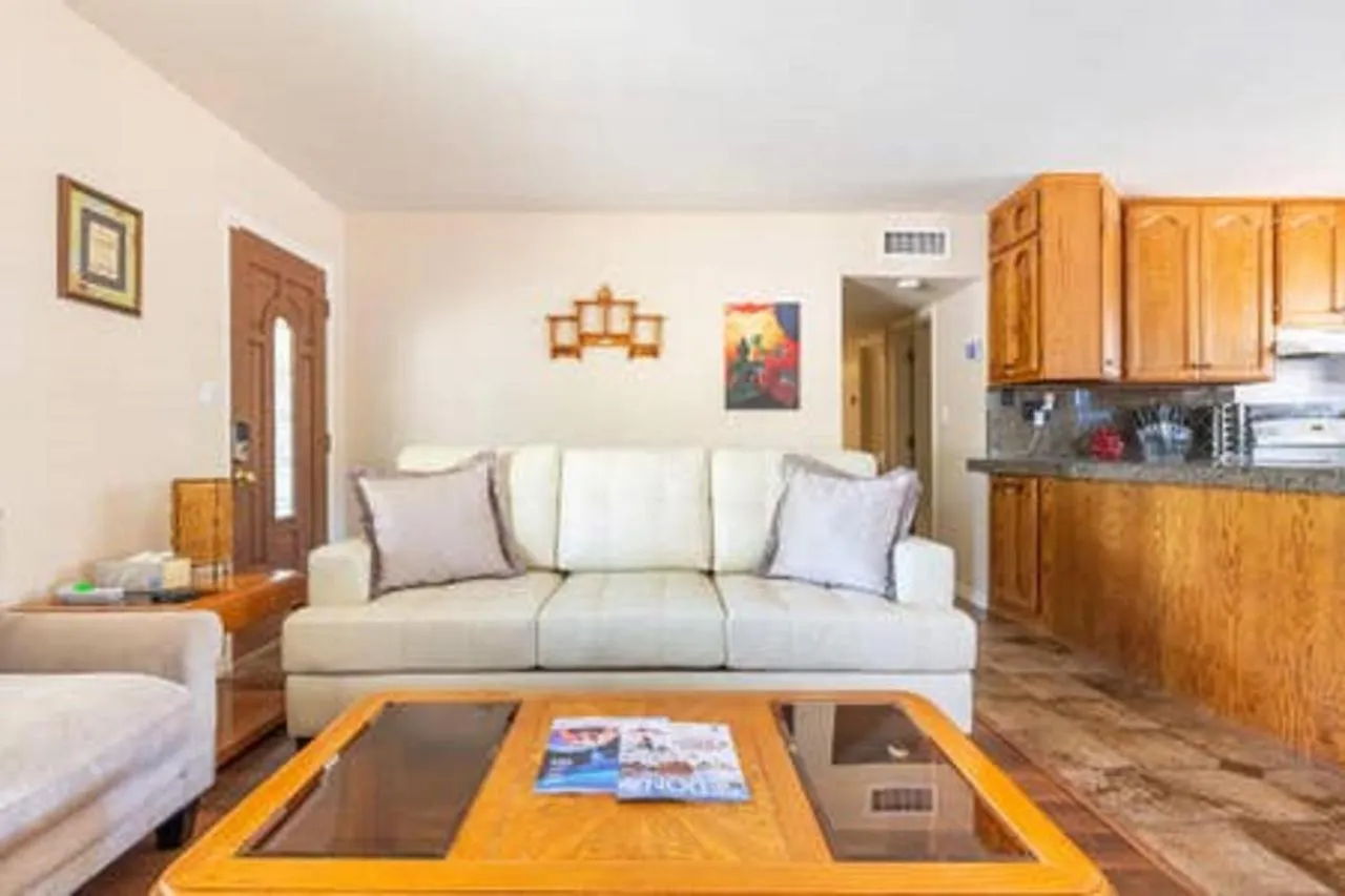 Spacious House With Hot Tub Spa, To Enjoy Red Rock View, Near Amitabha Stupa, And Trails Dom wakacyjny Sedona