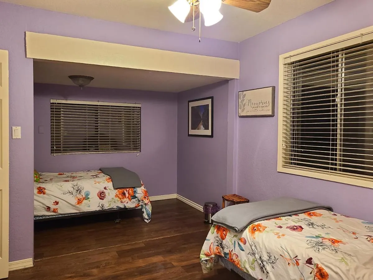 Dom wakacyjny Spacious House With Hot Tub Spa, To Enjoy Red Rock View, Near Amitabha Stupa, And Trails Sedona