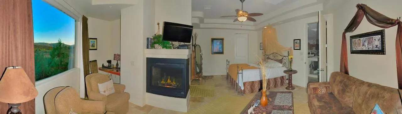 Bed & Breakfast Cathedral Hideaway And Casita *