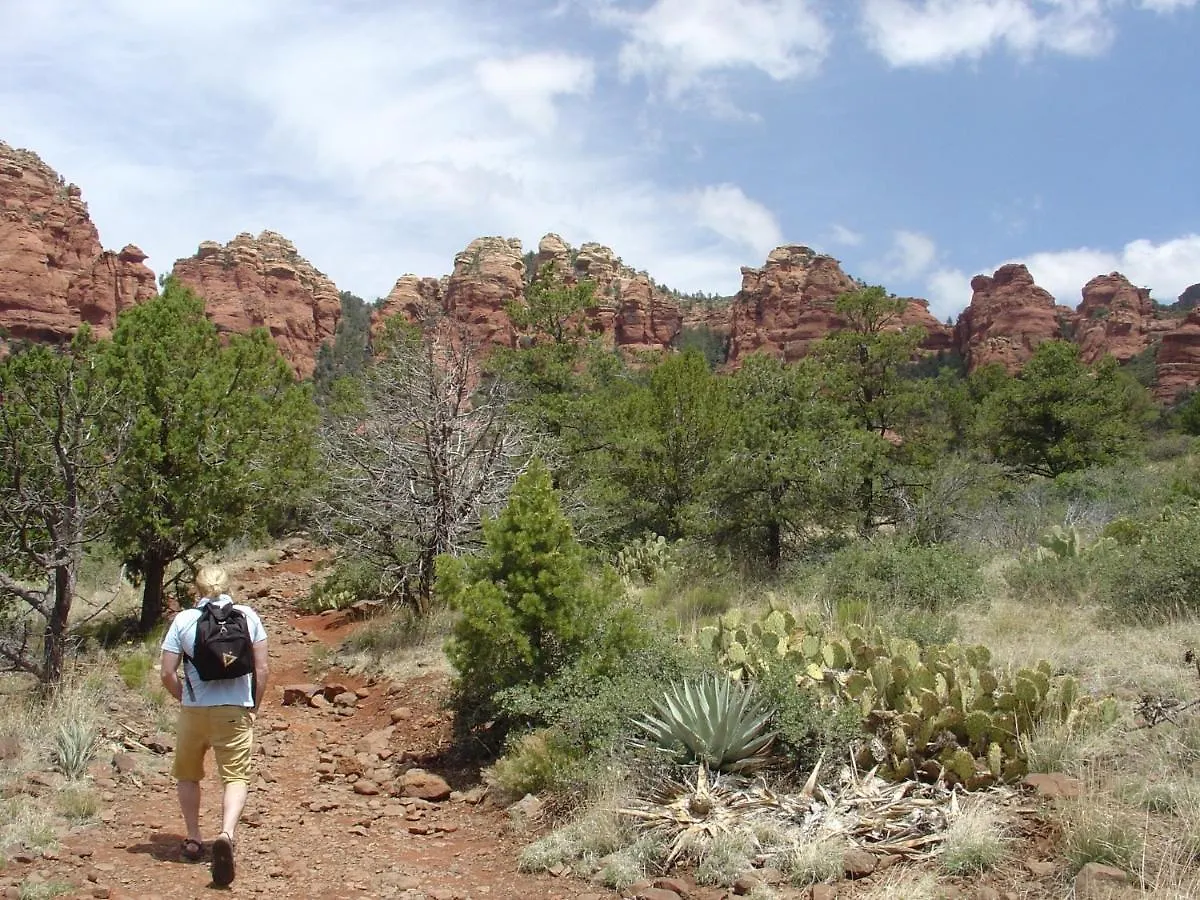 Cathedral Hideaway And Casita Bed & Breakfast