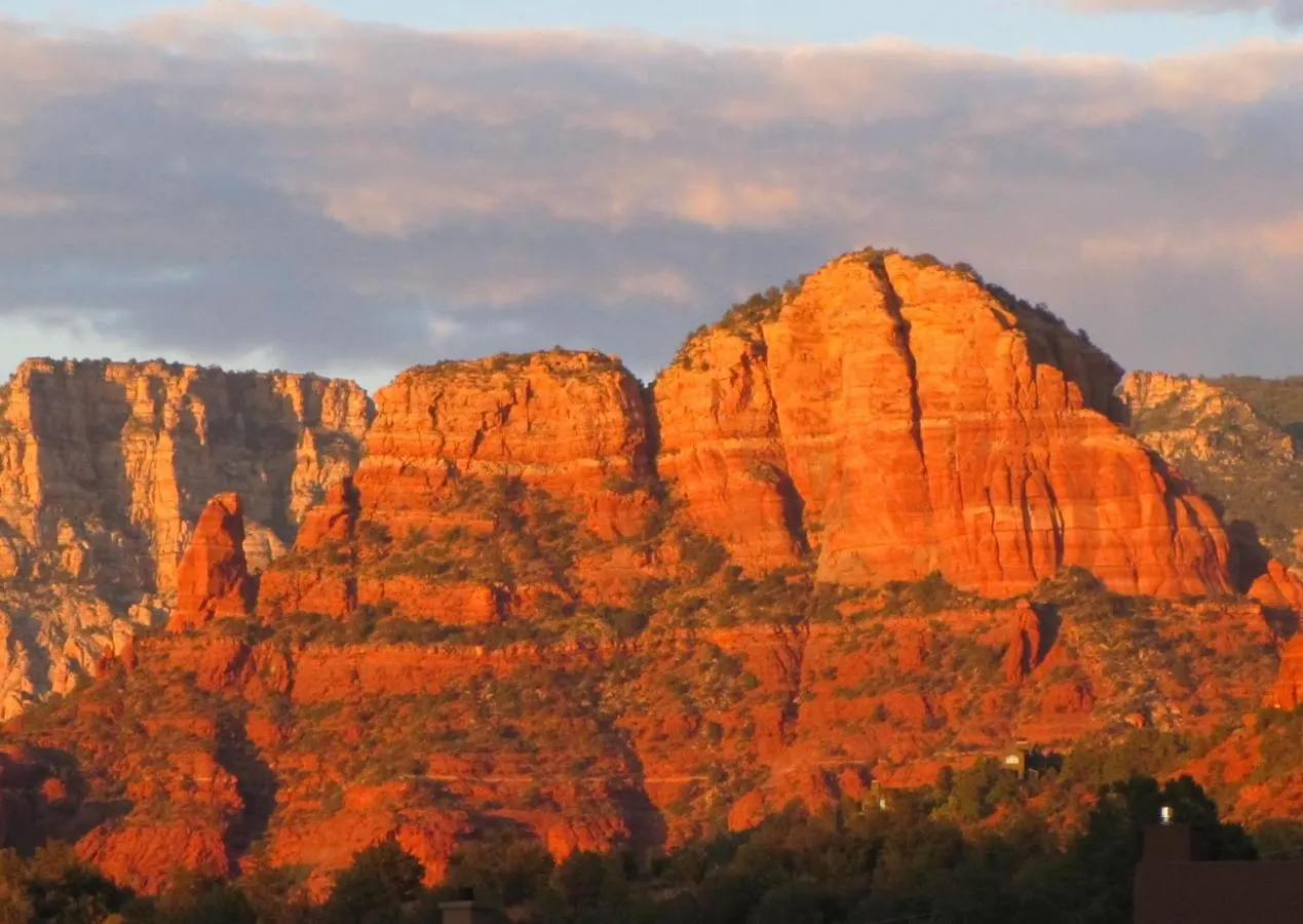 Bed & Breakfast Cathedral Hideaway And Casita