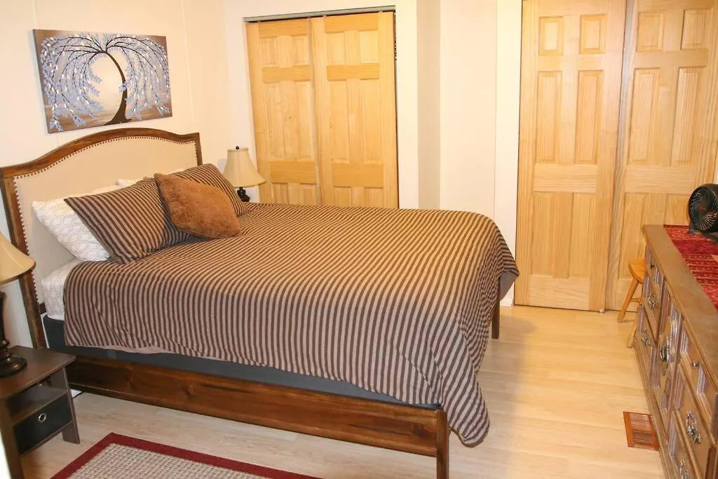 Serene 2 Bedroom! Walk To Trails! Red Rock Mountain Views! セドナ