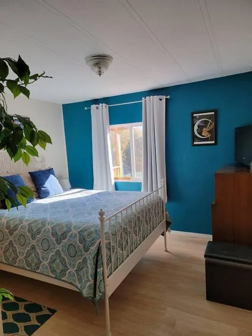 Serene 2 Bedroom! Walk To Trails! Red Rock Mountain Views! 別荘 *