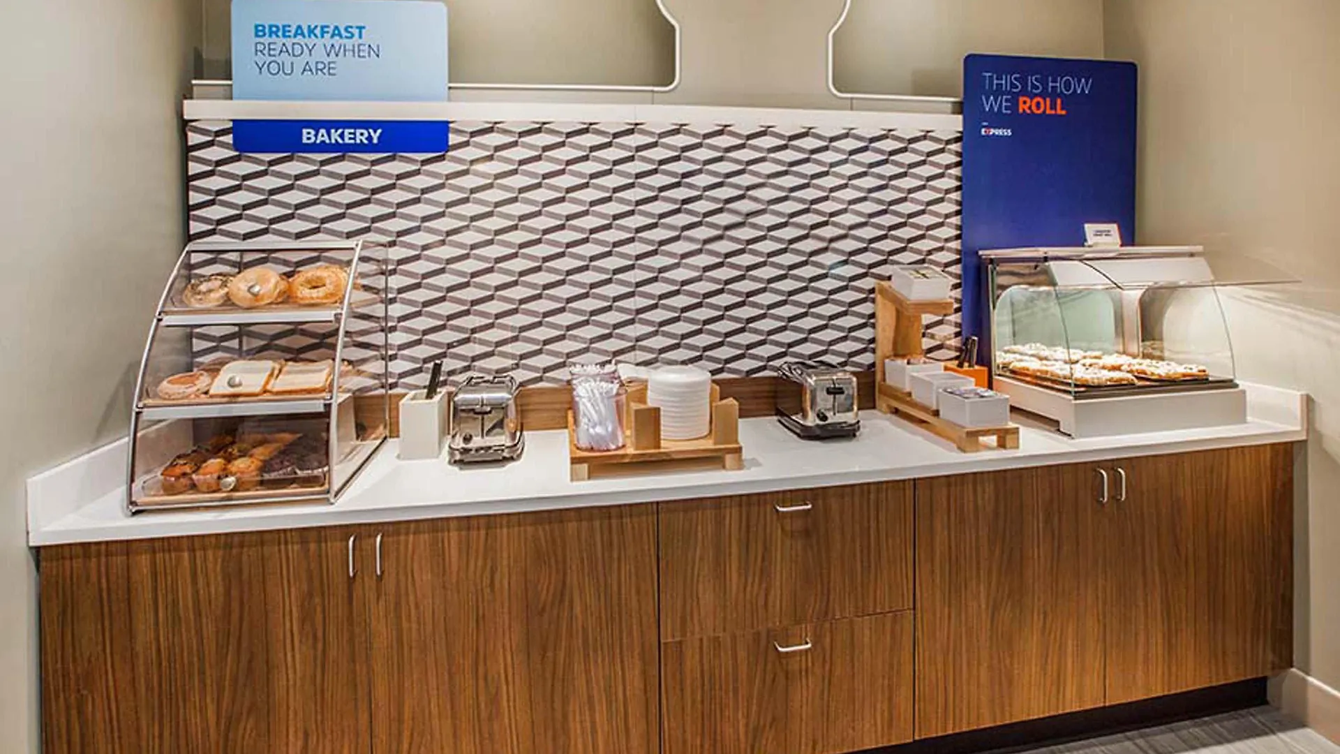 Express - Oak Creek By Ihg 3*
