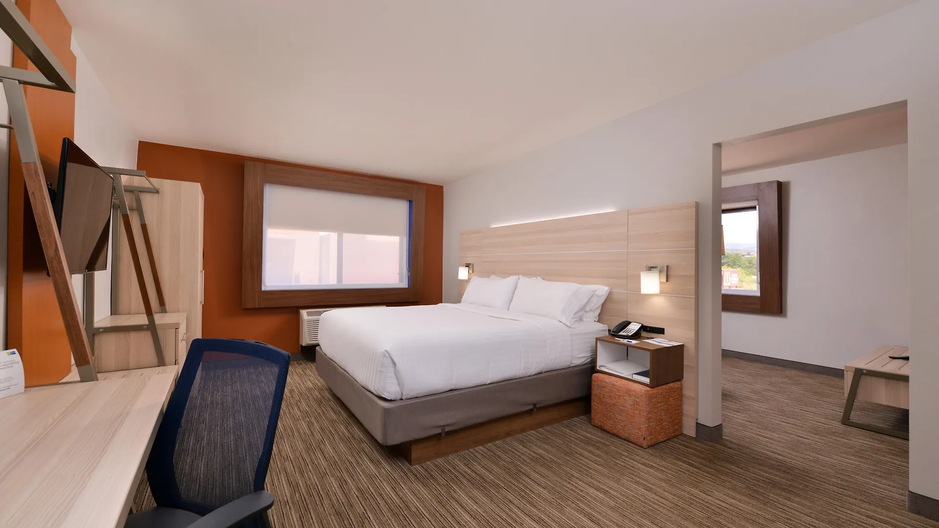 Hotel Express - Oak Creek By Ihg 3*