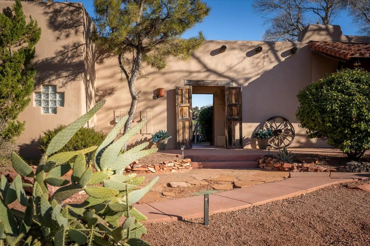 Adobe Hacienda