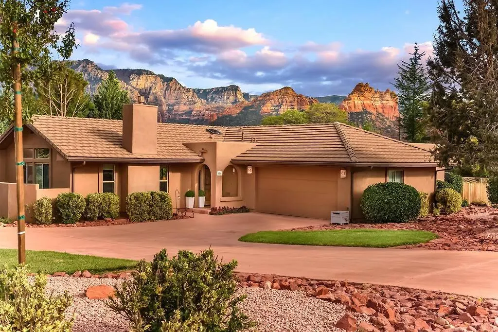 Prime Uptown Location- Mountain View- Kid Friendly - Sleeps 10 *