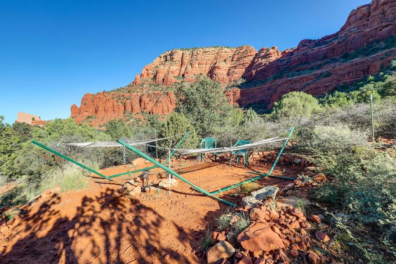 With Amazing View And On-site Hiking! Апартаменты *
