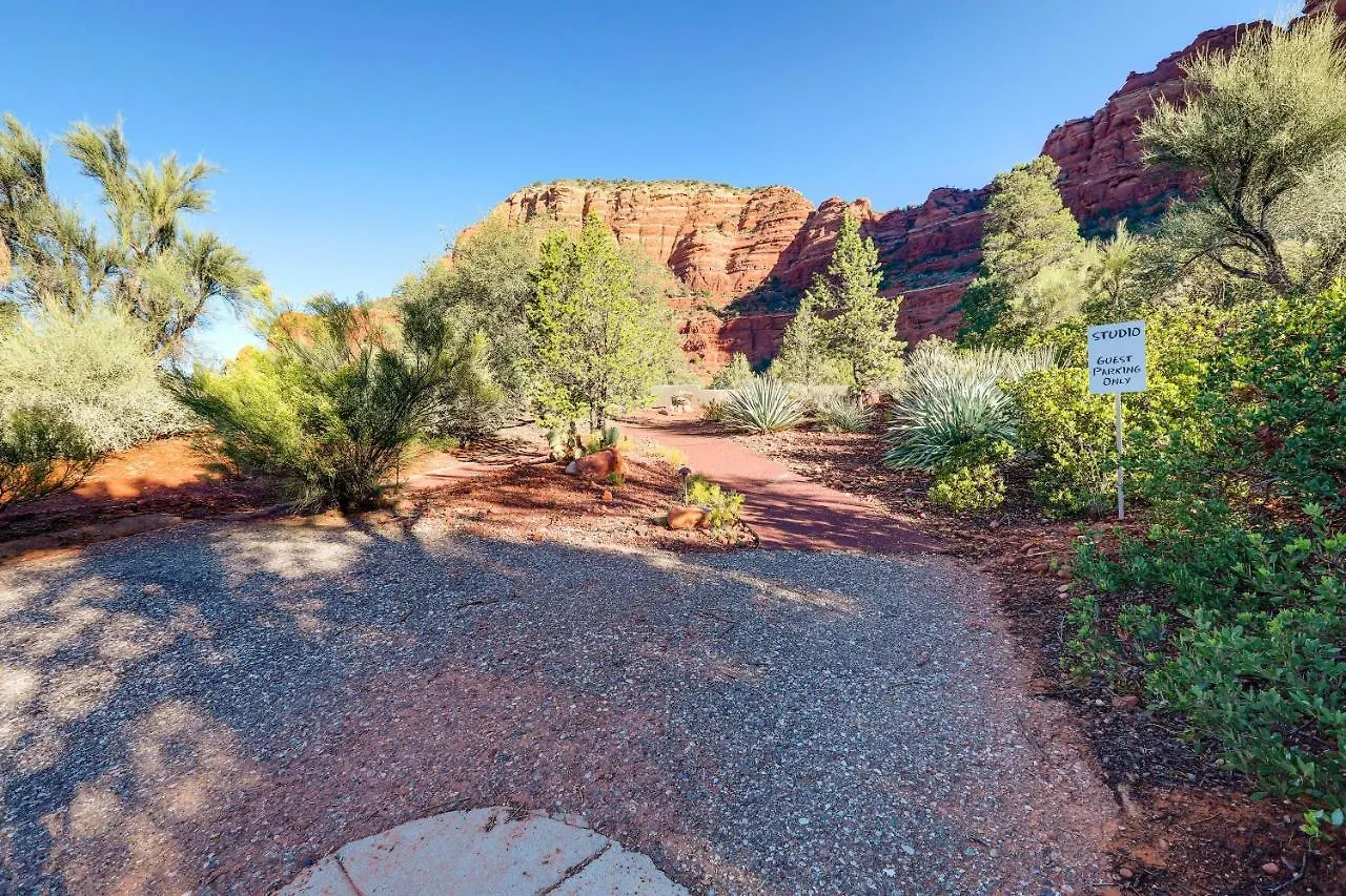 Апартаменты With Amazing View And On-site Hiking! *
