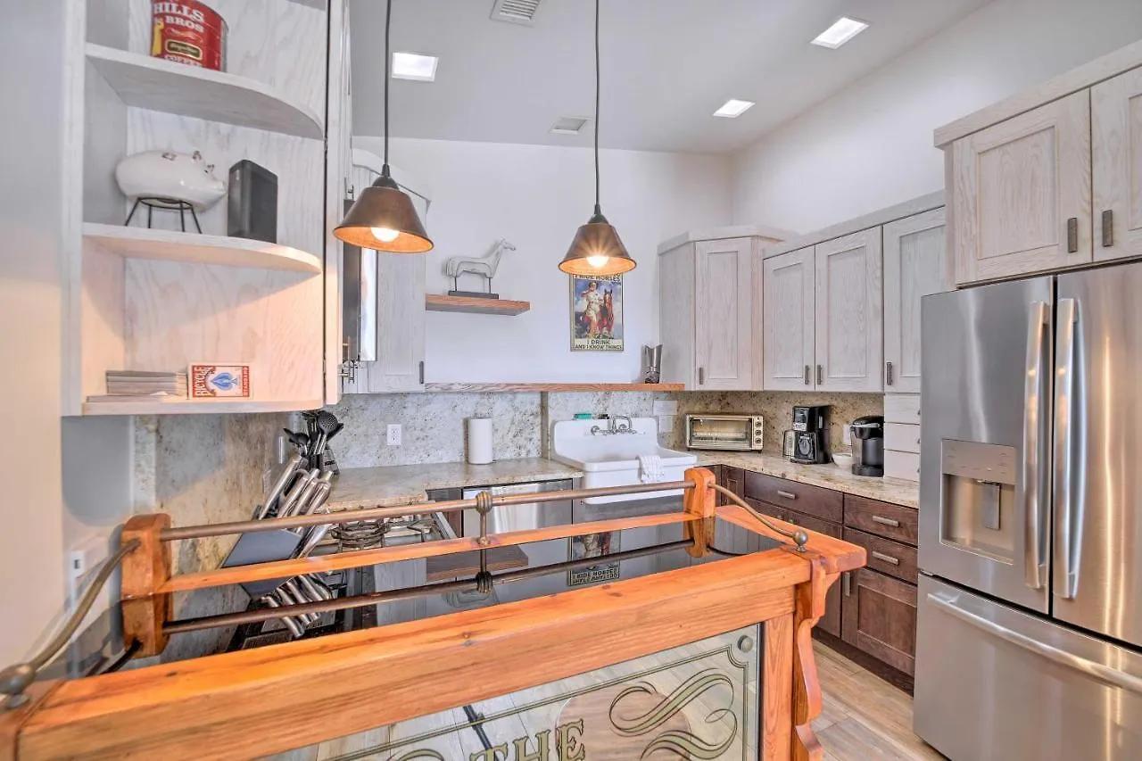 Casa vacanze Pet-friendly With Private Hot Tub *