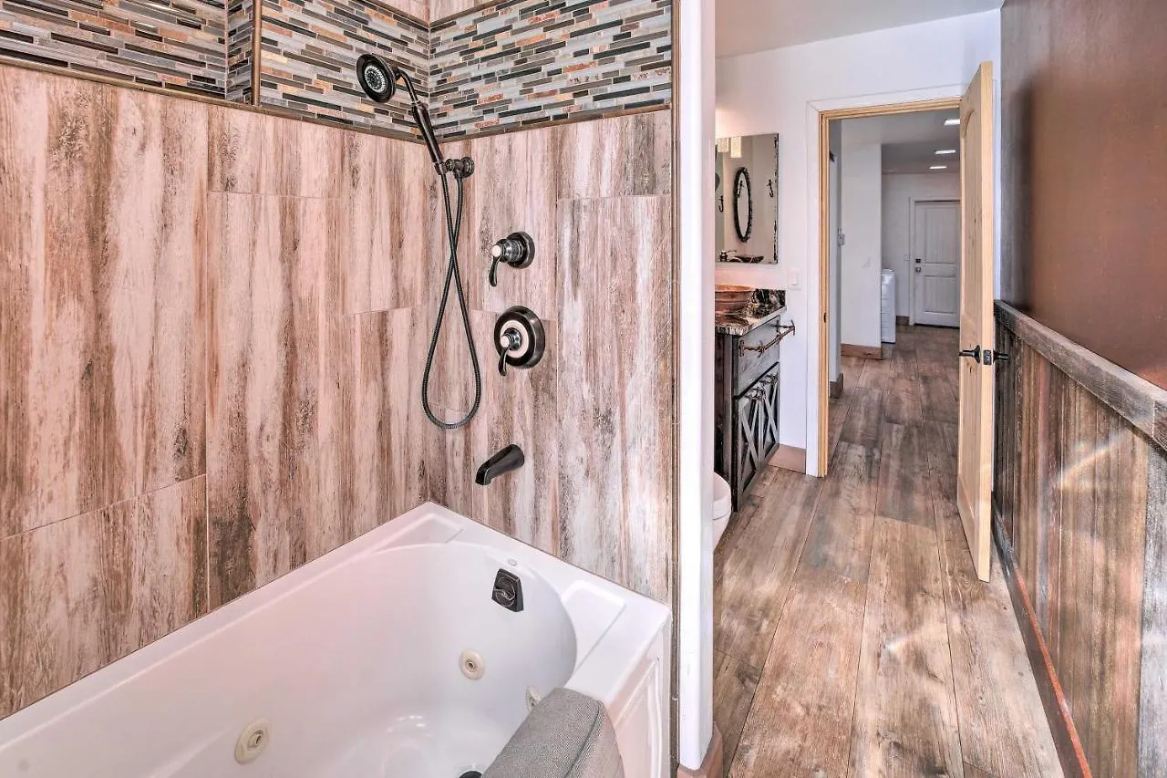 Pet-friendly With Private Hot Tub