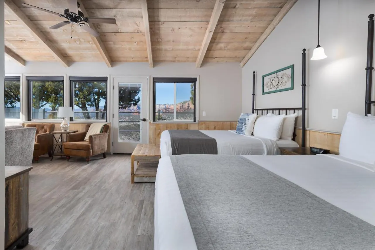 Hotel Sky Ranch