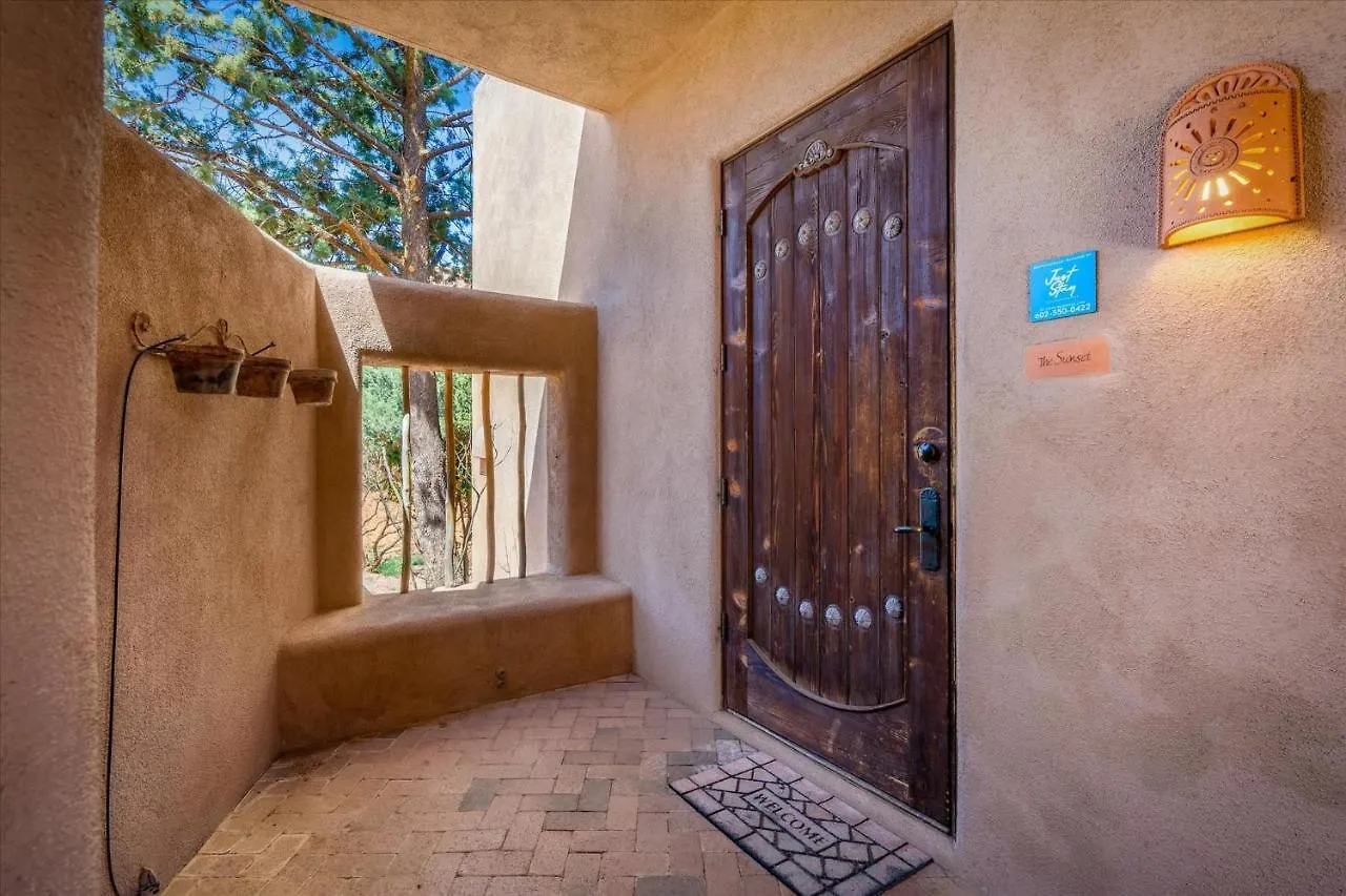 Adobe Village With Private Patio - Sunset וילה סדונה