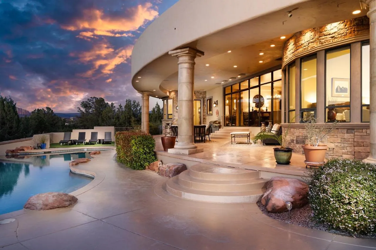 Palatial Paradise With Breathtaking Views Of Red Rock And Stunning Infinity Pool 度假居 塞多纳