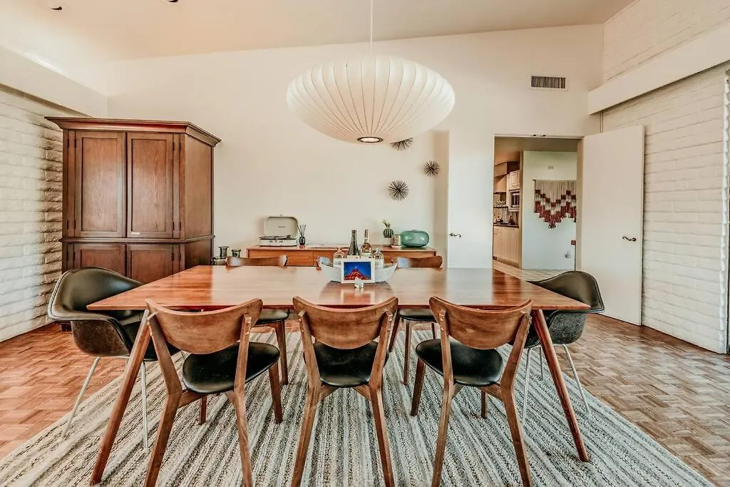 Jacuzzi, Walk To Trails, Stunning Views, Mid-century Modern,pool *