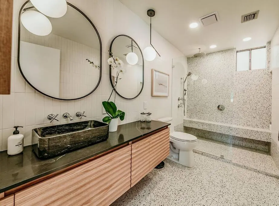 Jacuzzi, Walk To Trails, Stunning Views, Mid-century Modern,pool Дом отдыха