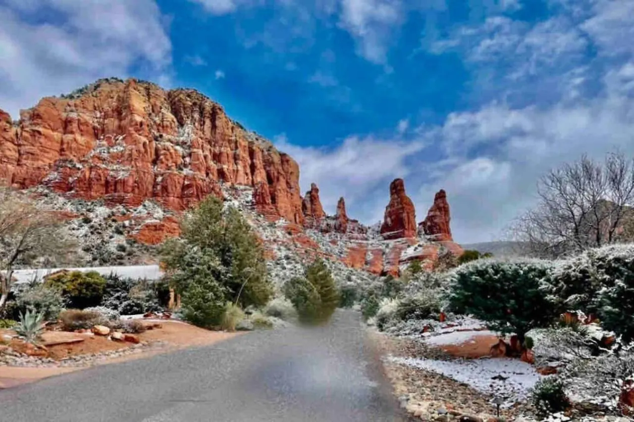 Guest With Up Close Chapel And Red Rock Views