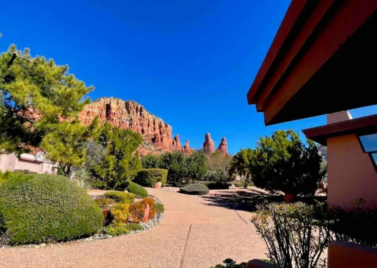 Daire Guest With Up Close Chapel And Red Rock Views