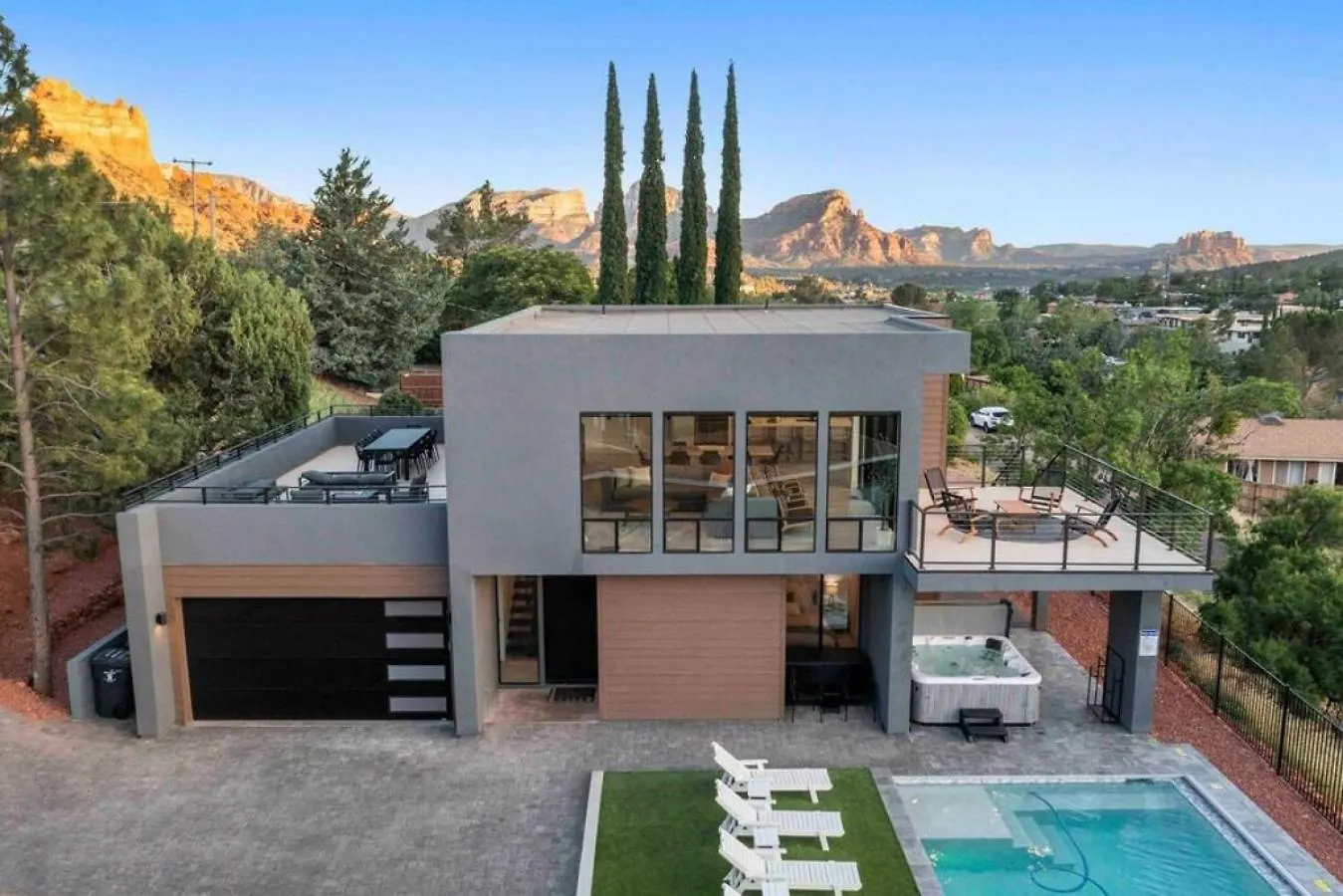 Ultimate Uptown With Epic Views Heated Pool And Hottub * سيدونا