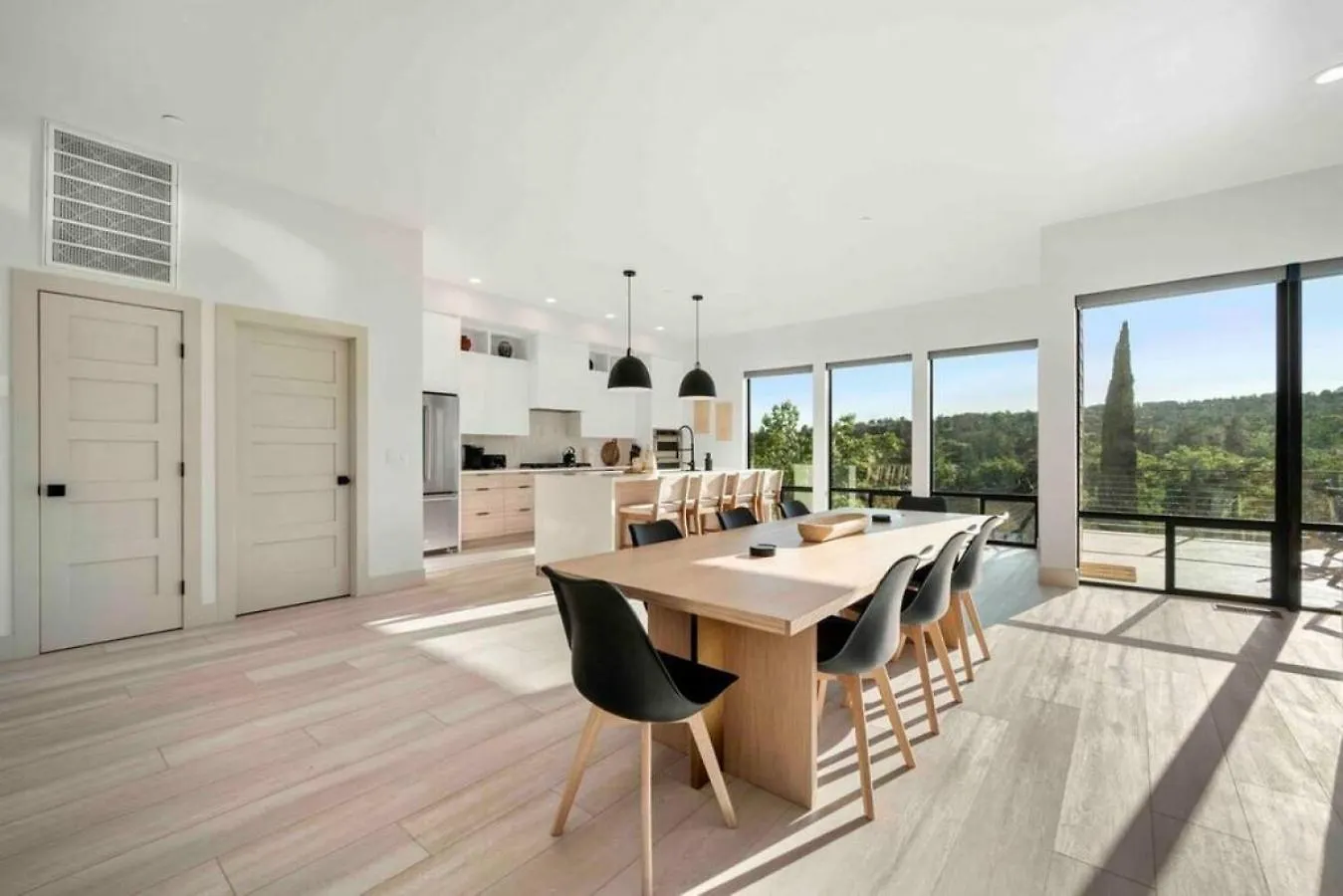 Ultimate Uptown With Epic Views Heated Pool And Hottub *