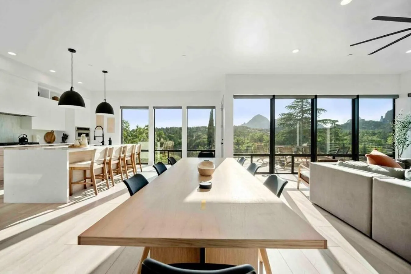 Ultimate Uptown With Epic Views Heated Pool And Hottub سيدونا